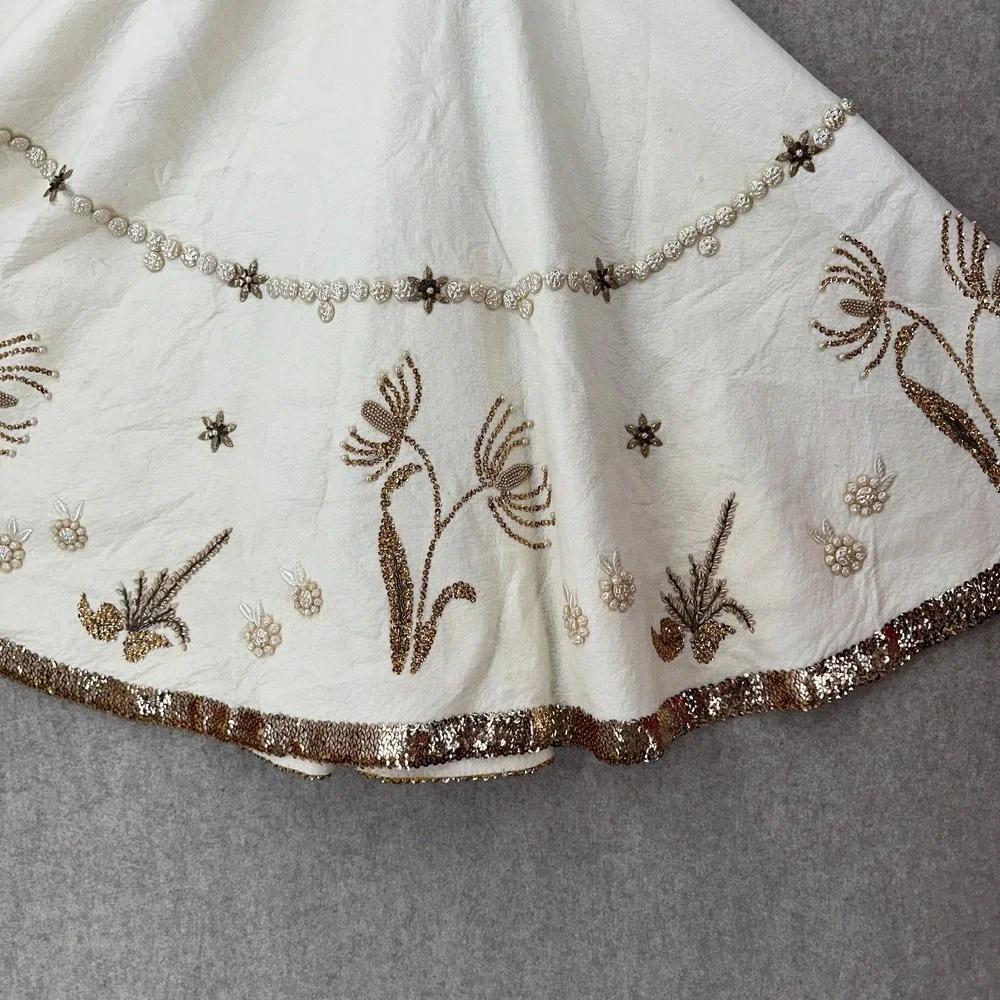 STUNNING Heavy Gold Beaded Table Ivory Large Tablecloth Topper Thick Felt Fabric